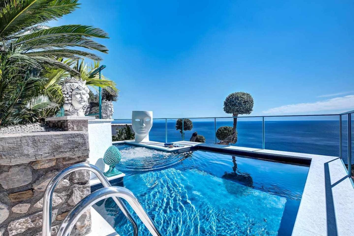 מסה לוברנסה Villa Islamorada Pool And Sea View מראה חיצוני תמונה