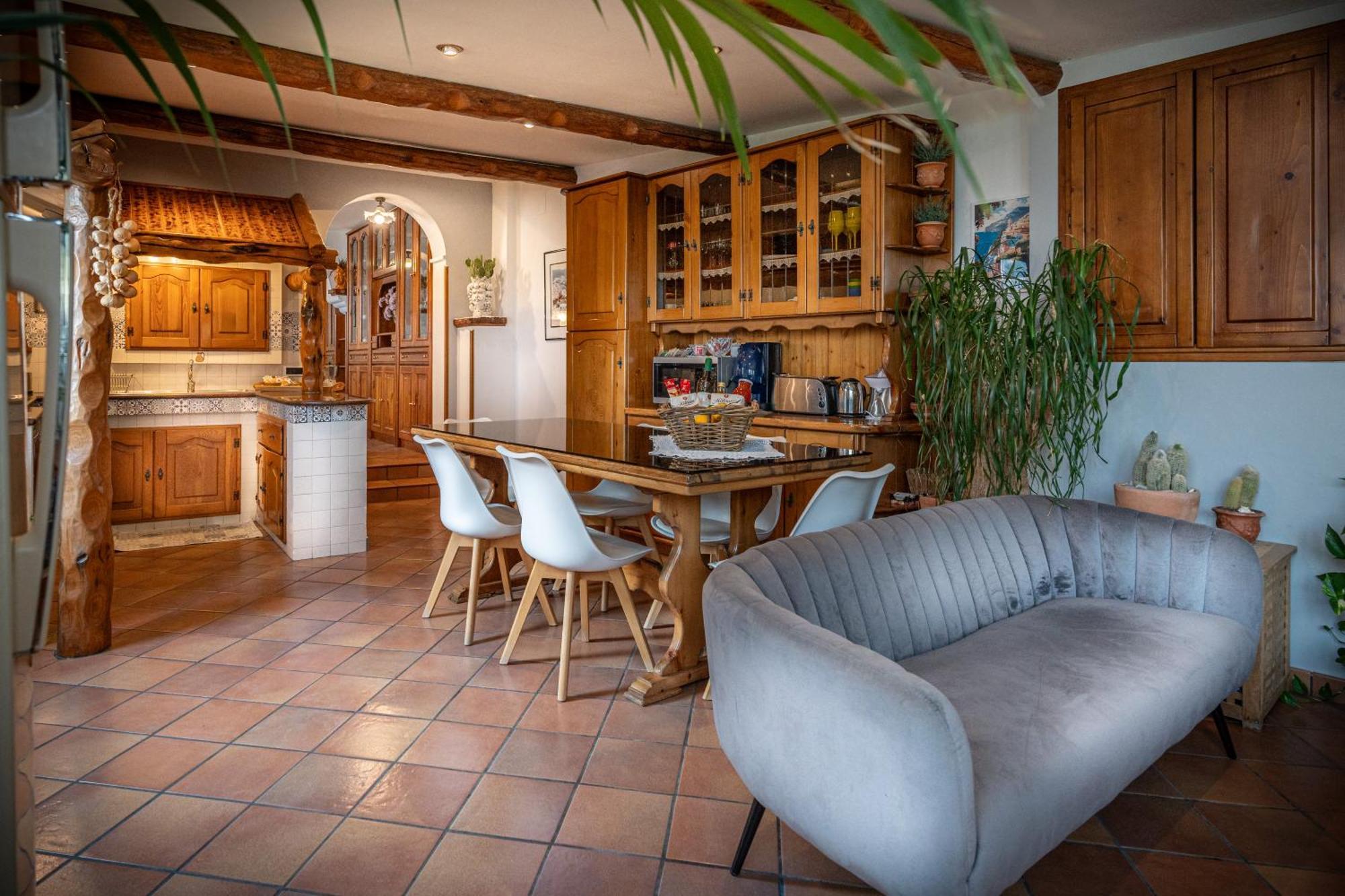 מסה לוברנסה Villa Islamorada Pool And Sea View מראה חיצוני תמונה